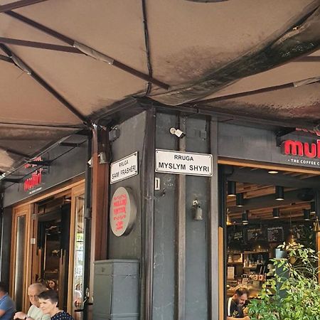 Alle'S M Shyri Studio Apartment Τίρανα Εξωτερικό φωτογραφία
