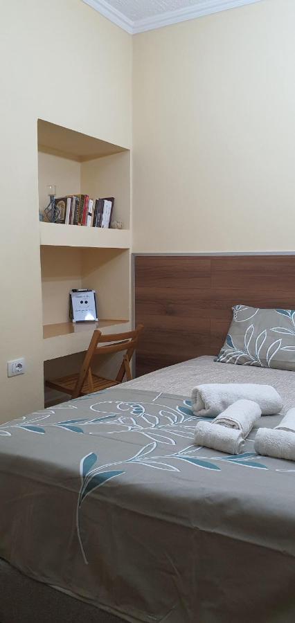 Alle'S M Shyri Studio Apartment Τίρανα Εξωτερικό φωτογραφία